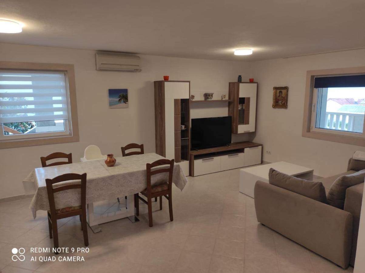 Apartments Marko Sutivan Insel Brac Экстерьер фото