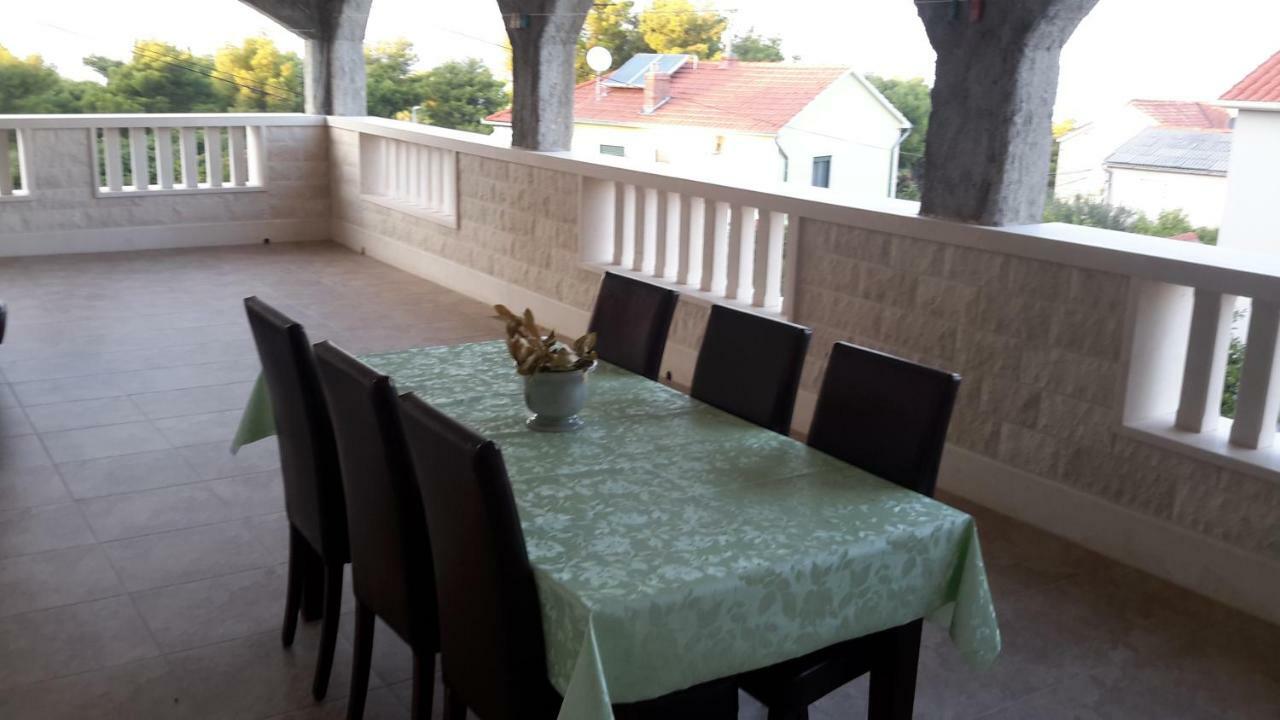 Apartments Marko Sutivan Insel Brac Экстерьер фото