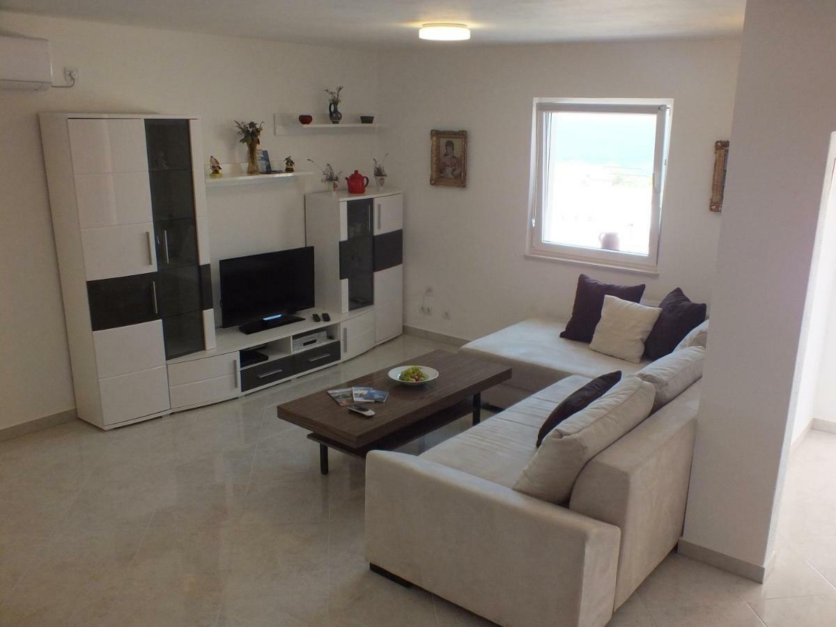 Apartments Marko Sutivan Insel Brac Экстерьер фото