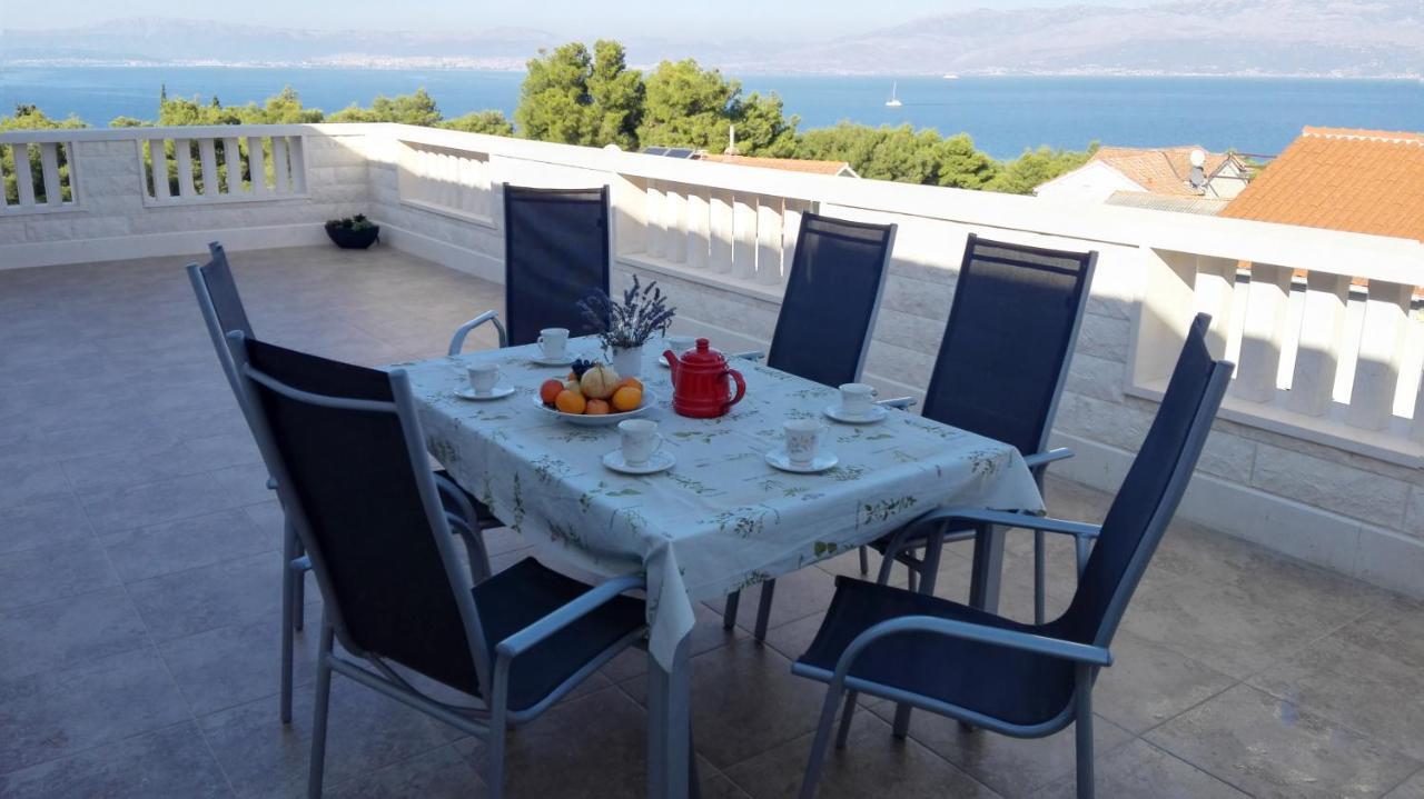 Apartments Marko Sutivan Insel Brac Экстерьер фото