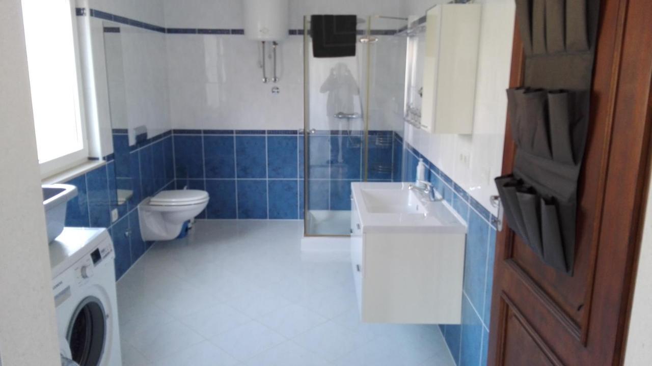 Apartments Marko Sutivan Insel Brac Экстерьер фото